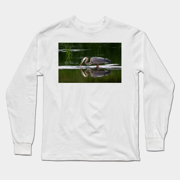 Great Blue Heron catches fish Long Sleeve T-Shirt by Jim Cumming